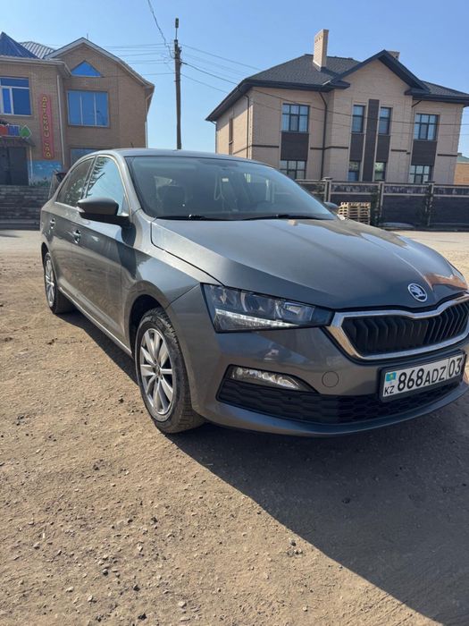 Шкода рапид 2020год