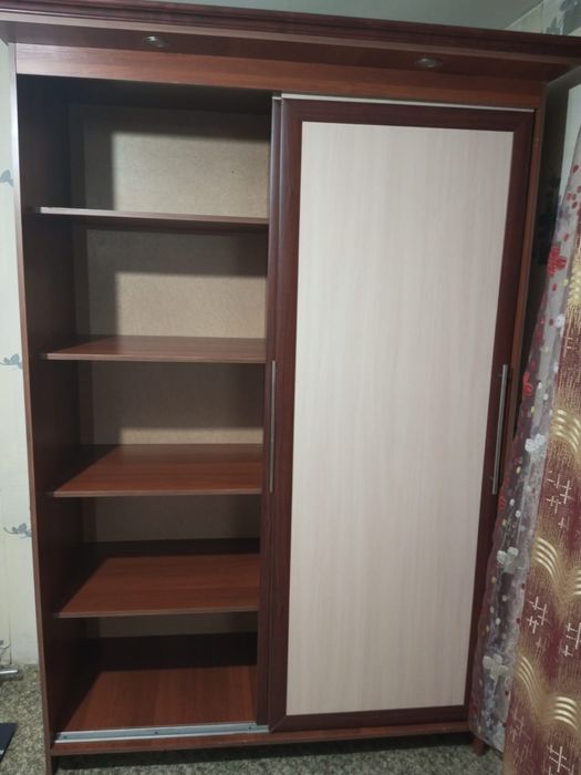Шкаф для спальний