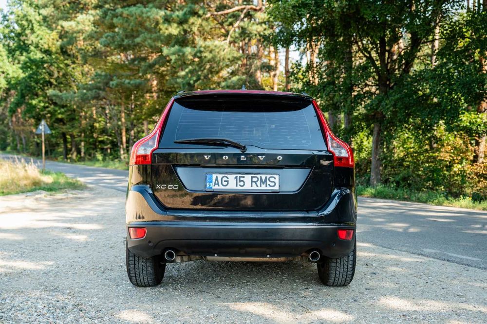 VOLVO XC60 2012 — imagine 5