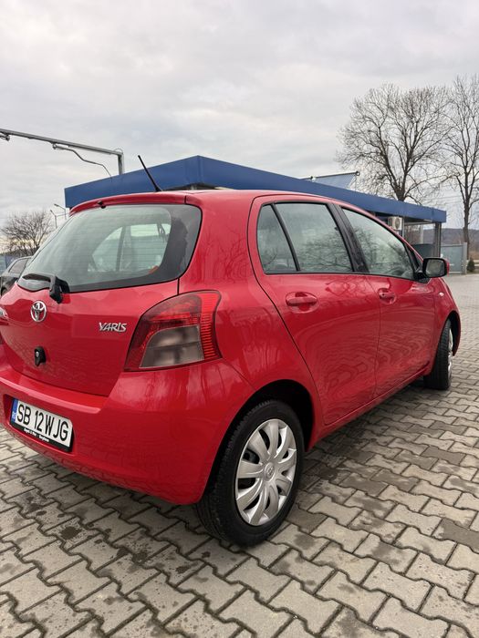 Toyota Yaris 2008 1.3 benzină  67.850 km