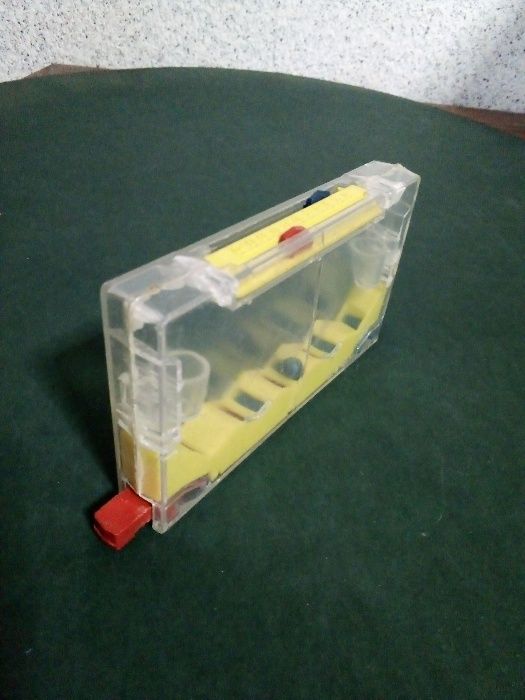 За фенове и колекционери! Разнообразни играчки за малки и големи!