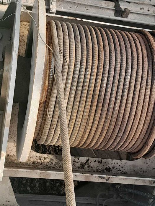 Продам стальной канат, трос. для лифта, на манипулятор.