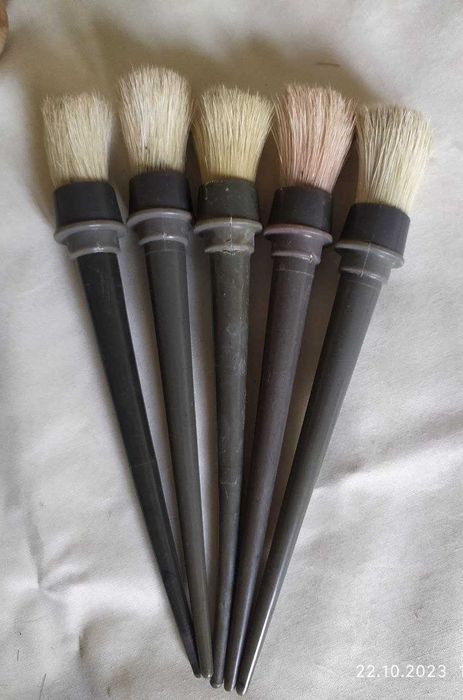 Щетки, кисточки новые .