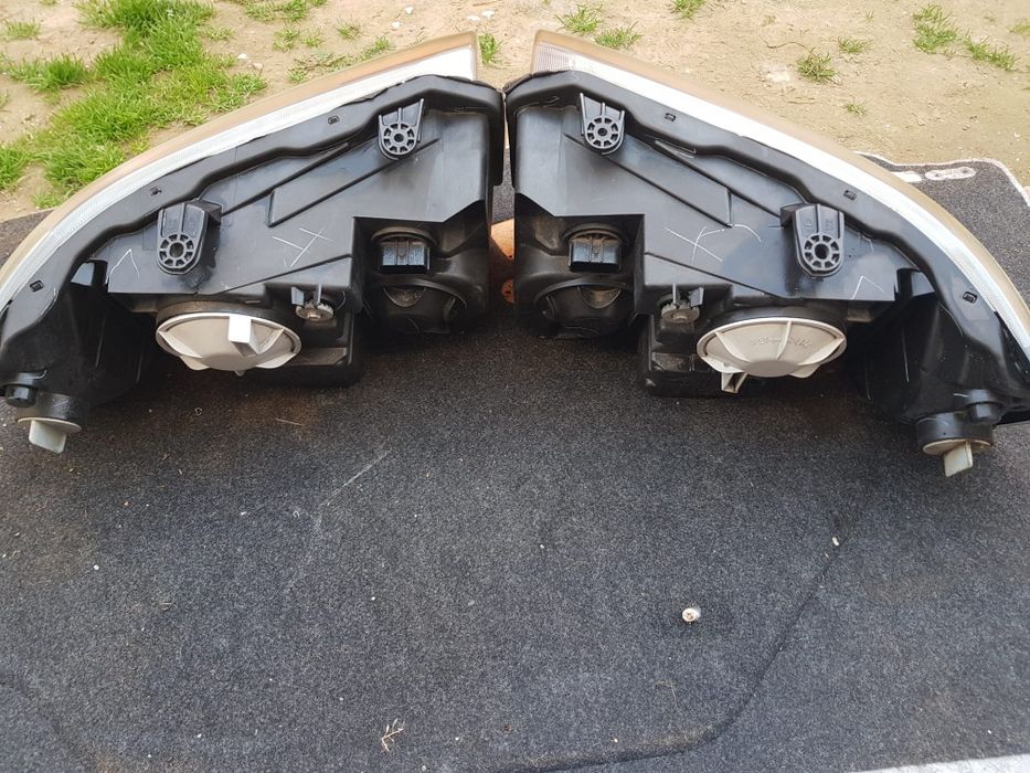 Faruri originale fabrica europa freelander facelift