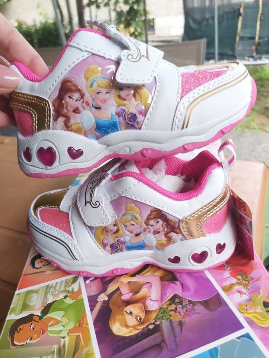 Маратонки Принцесите