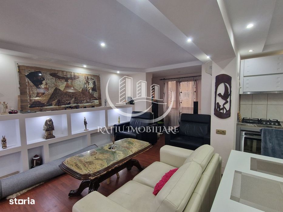 Apartament cu 3 camere | Ascensor | Rogerius | Oradea