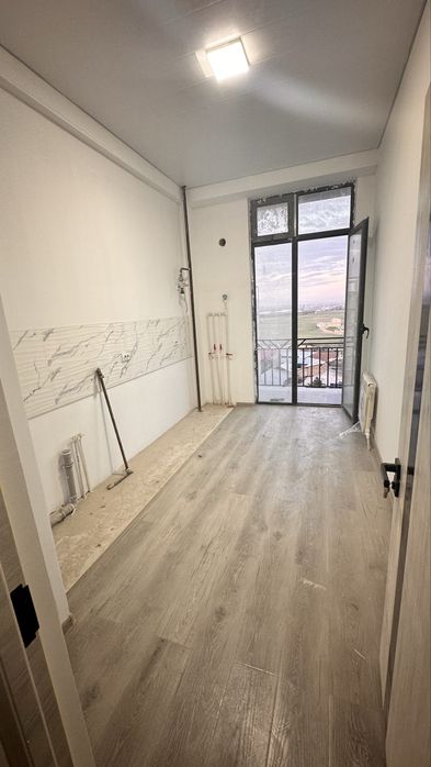 Novastroykadan xonadon sotiladi