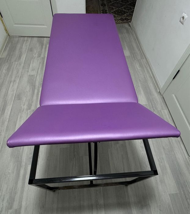 Продаю кушетку в отличном состоянии