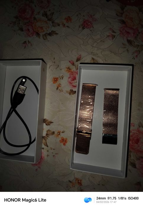 Чисто нов дамски смарт часовник Kenoeestar