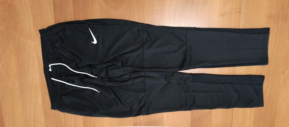 Nike-Dri Fit-Много Запазено