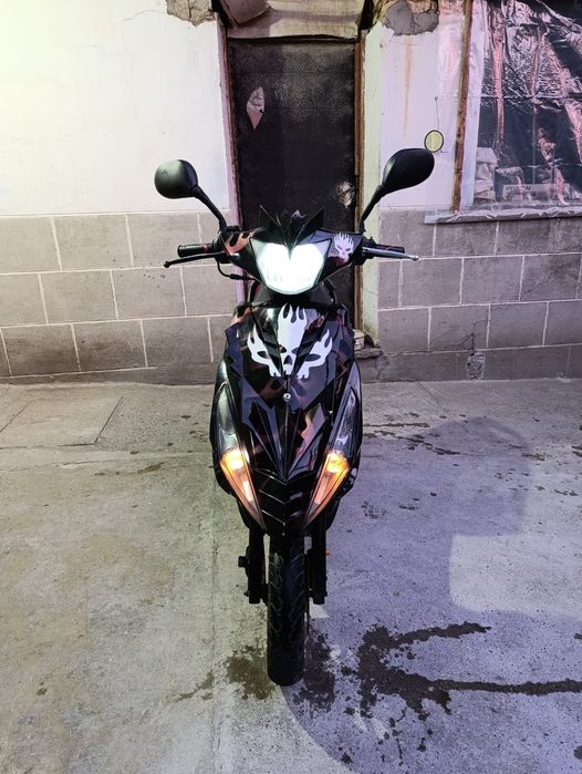 Мопед  скутер б/у обмен есть !