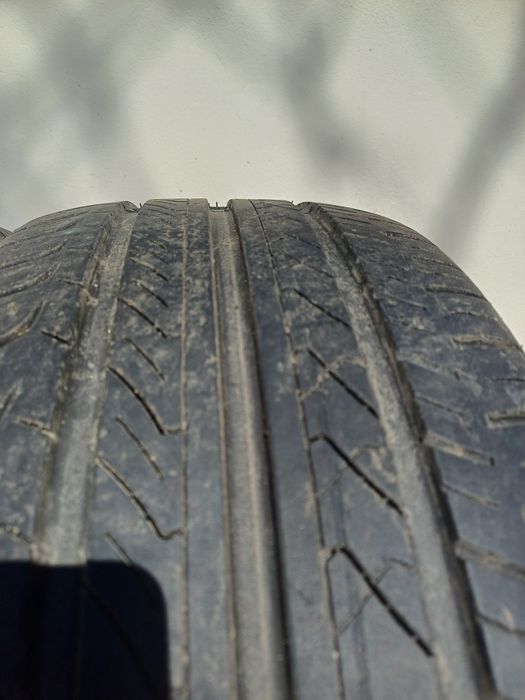 Vand 4 anvelope vara 225×50×17