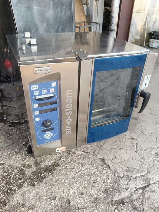Конвектомат Electrolux 6 тави с 6 месеца гаранция