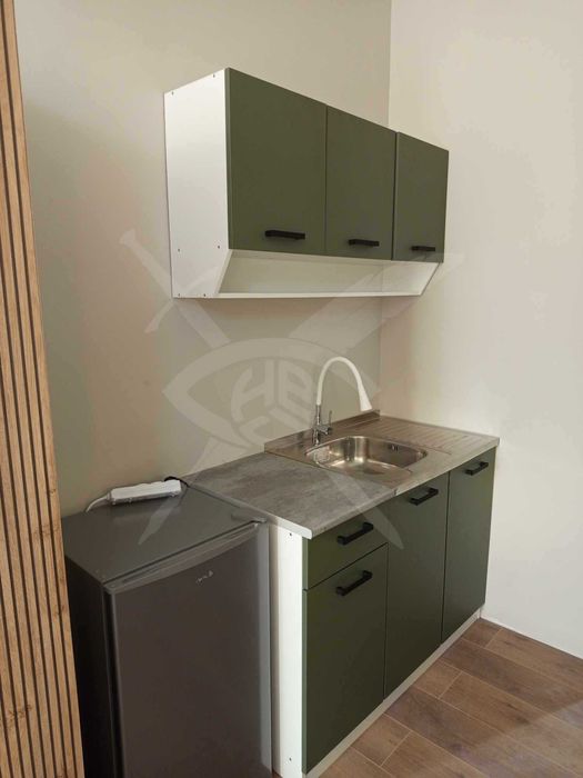 Дава се под наем Едностаен апартамент в Варна, Център - 35 кв.м за 400 € - Снимка #2