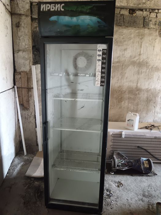 Продам холодильник для напитков