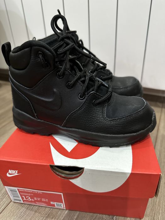 Детски боти Nike