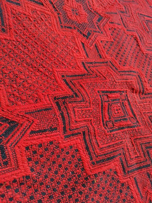 Нови ръчнотъкани автентични пътеки