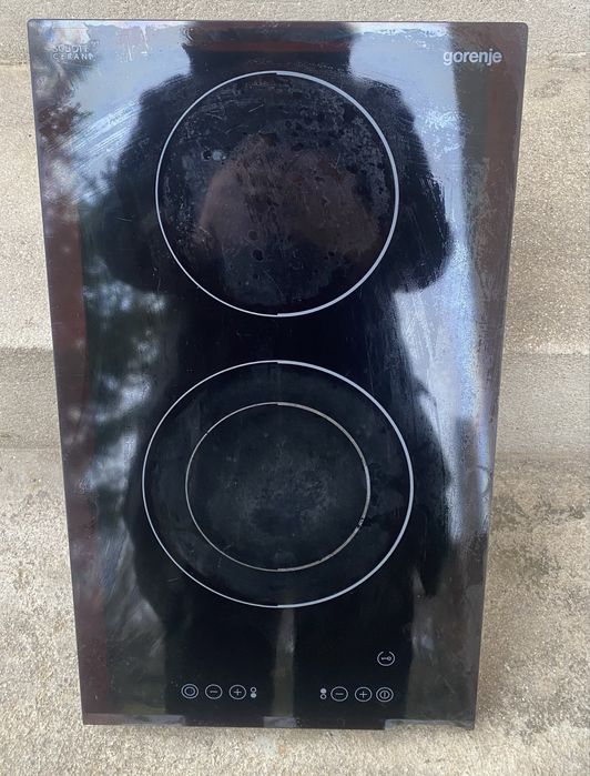 Стъклокерамичен плот