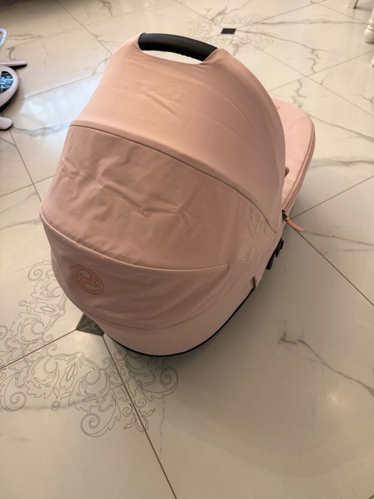Кош за новородено Cybex Mios