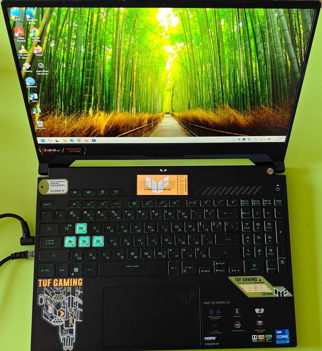 Продавам геймърски лаптоп ASUS TUF Gaming F15 FX507ZC4 - като НОВ