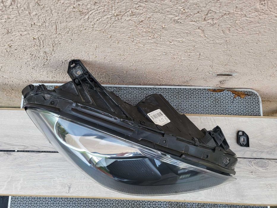 Mercedes B-Class (W246, W242) A2468200261 Far Halogen Dreapta