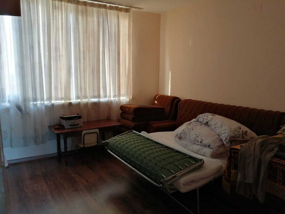 Продава се Тристаен апартамент в Омуртаг - 85 кв.м за 690 €/кв.м - Снимка #4