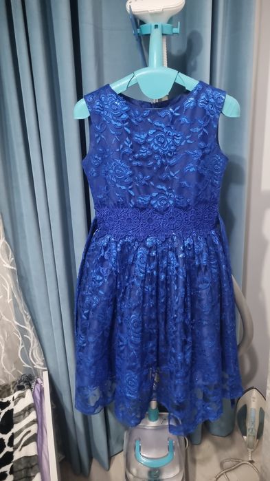 Продам новогодние платья