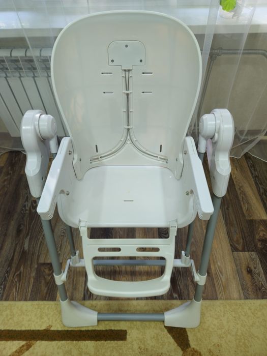 Стульчик для кормления/качелях Tomix Butterfly