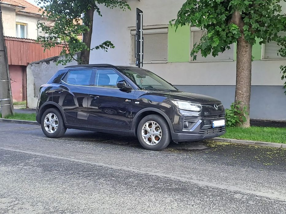 SsangYong Tivoli Mașina la primul proprietar.  Motivul vânzării: din cauza infirmității
