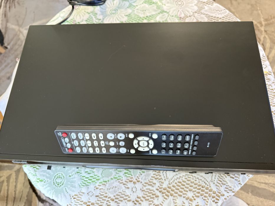 Denon DCD-710AE Качествен плеър