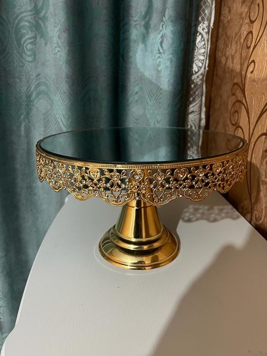 Золотая тортовница