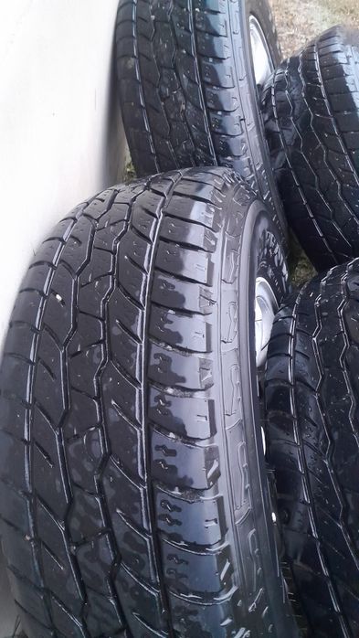 Шины с дисками 235/75/R15 A/T