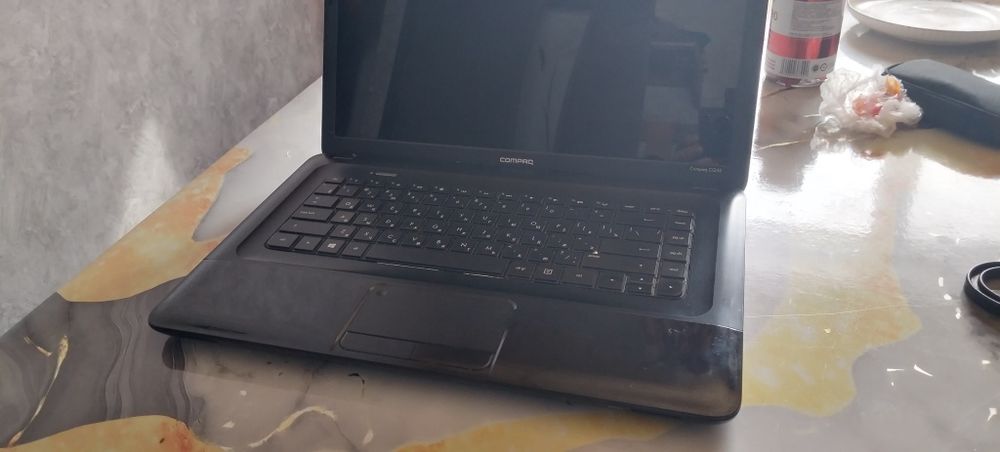Продам ноутбук Compag 12gb