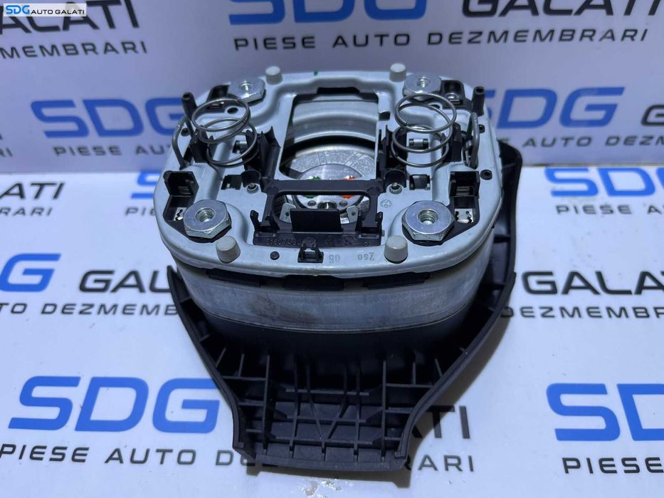 Airbag Volan 3 Spite cu 2 Mufe Volkswagen Passat B6 2005 - 2010 Cod 3C0880201AG