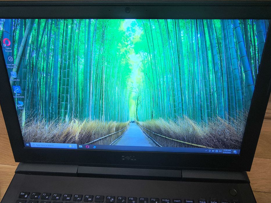 Vând Laptop gaming Dell G5 5587 - 15.6" FHD 120Hz Nvidia GTX 1060 6Gb