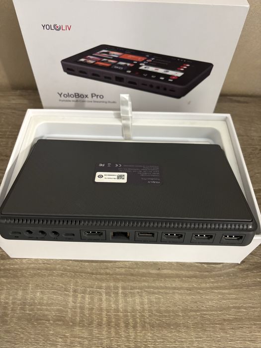 на живо предаване Yolobox Pro