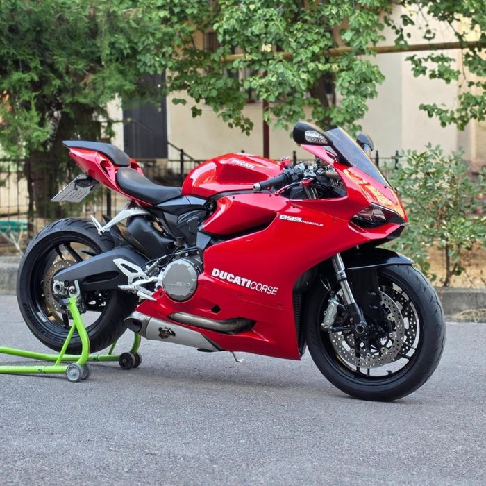 Dugatti panigali v2