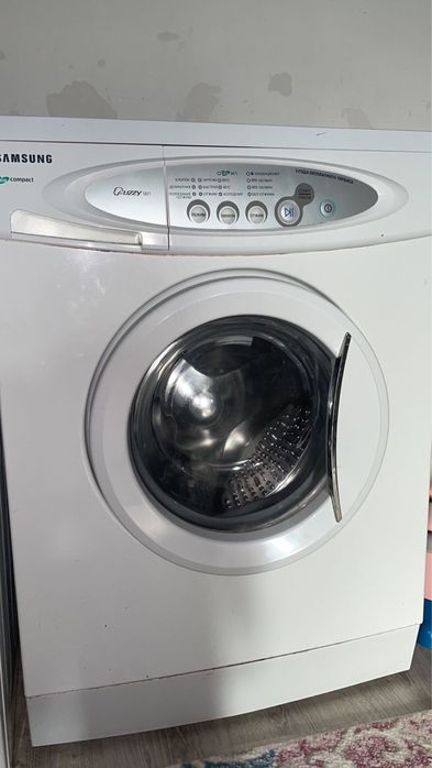 Продам стиральную машину за 5000