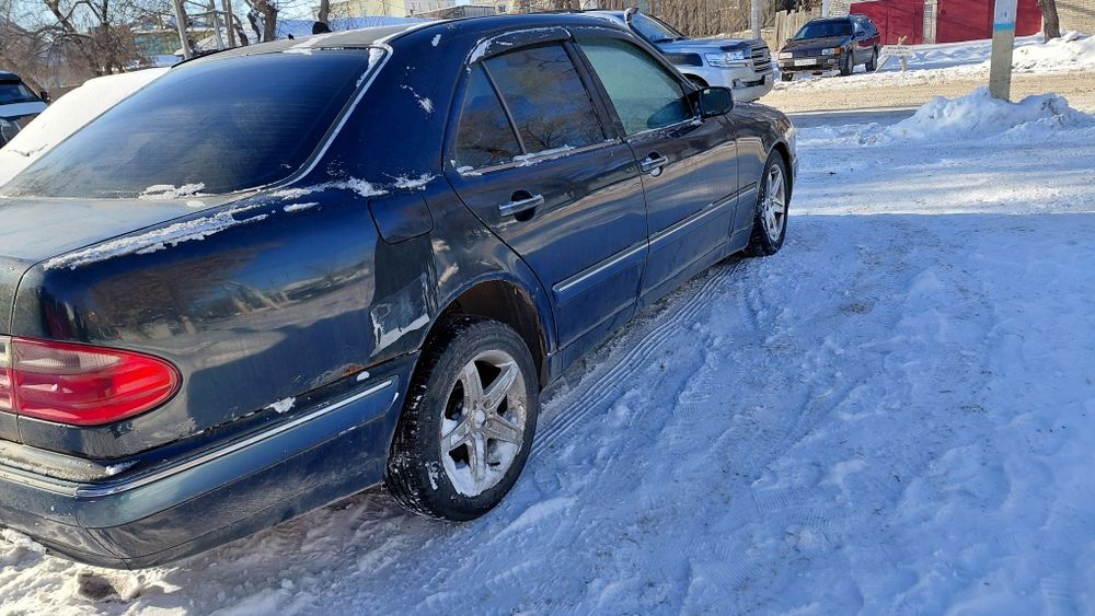 Продам Mercedes e 240
