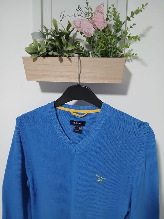 Pulover GANT pt barbati  S original.
