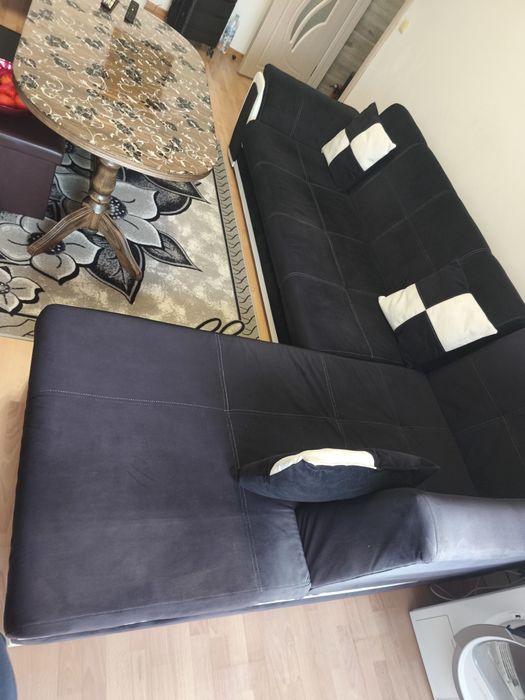 Ъглов разтегателен диван