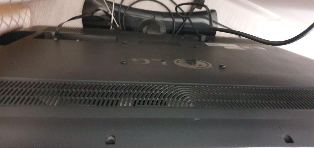 Плазменный Телевизор LG