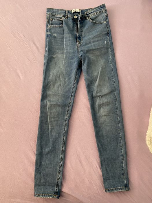 Дамски дънки различни видове