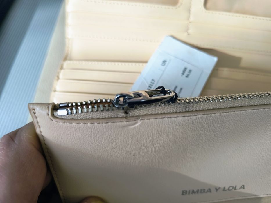 Bimba y Lola-Дамски портофейл с дребен фабричен  дефект