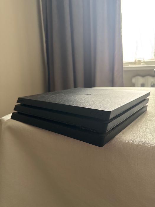 Playstation 4 Pro 1tb