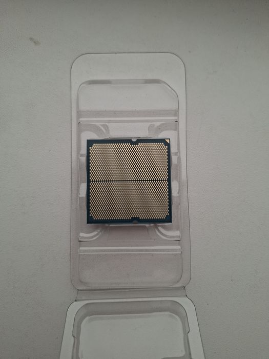Процессор AMD Ryzen 7 8700F AM5