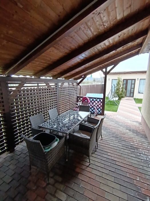 Vând casa Dumbrava Rosie