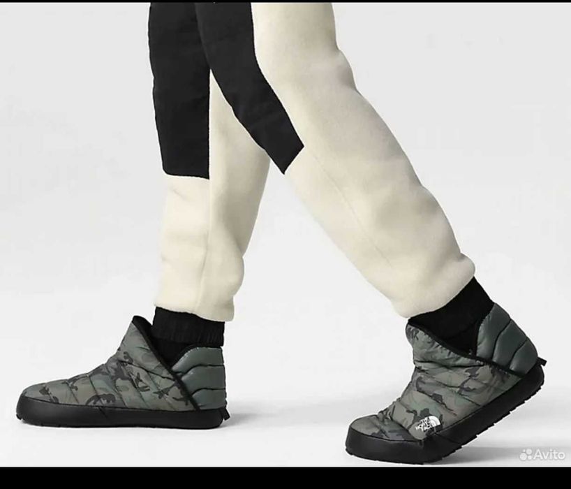 Мужская обувь 
Тапочки 44 размер Угги, валенки, дутики The North Face