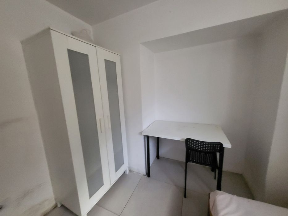 Дава се под наем  в София, Лозенец - 12 кв.м за 127.5 € - Снимка #2