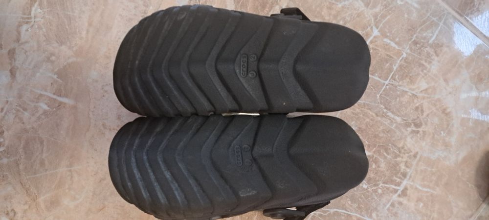 Crocs  j2 , j3 два модела